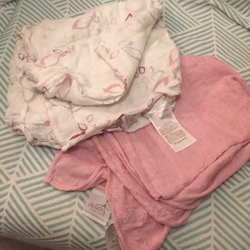 Aden and anais wraps